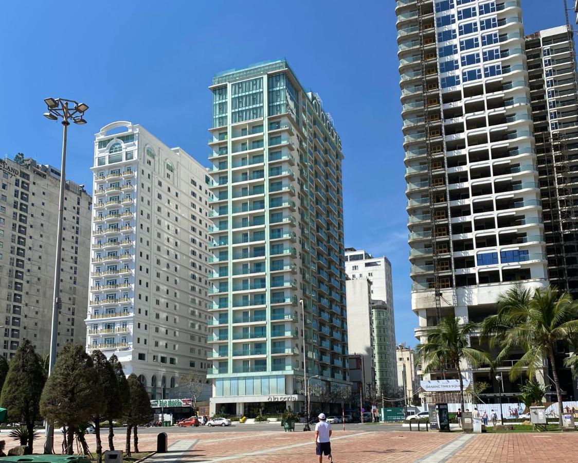 Stunning Apartments Across My Khe Beach ! Rooftop Pool & Gym Da Nang Exterior foto