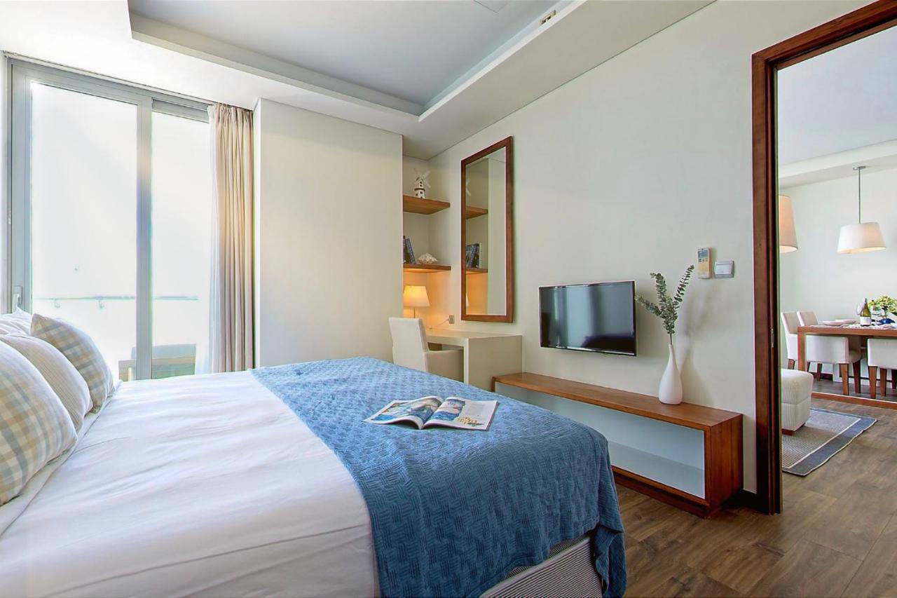 Stunning Apartments Across My Khe Beach ! Rooftop Pool & Gym Da Nang Exterior foto