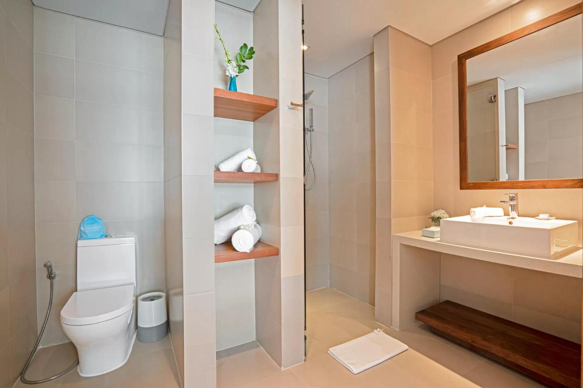 Stunning Apartments Across My Khe Beach ! Rooftop Pool & Gym Da Nang Exterior foto