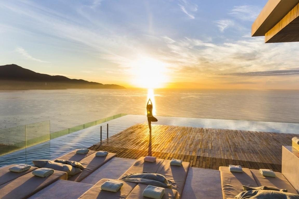 Stunning Apartments Across My Khe Beach ! Rooftop Pool & Gym Da Nang Exterior foto